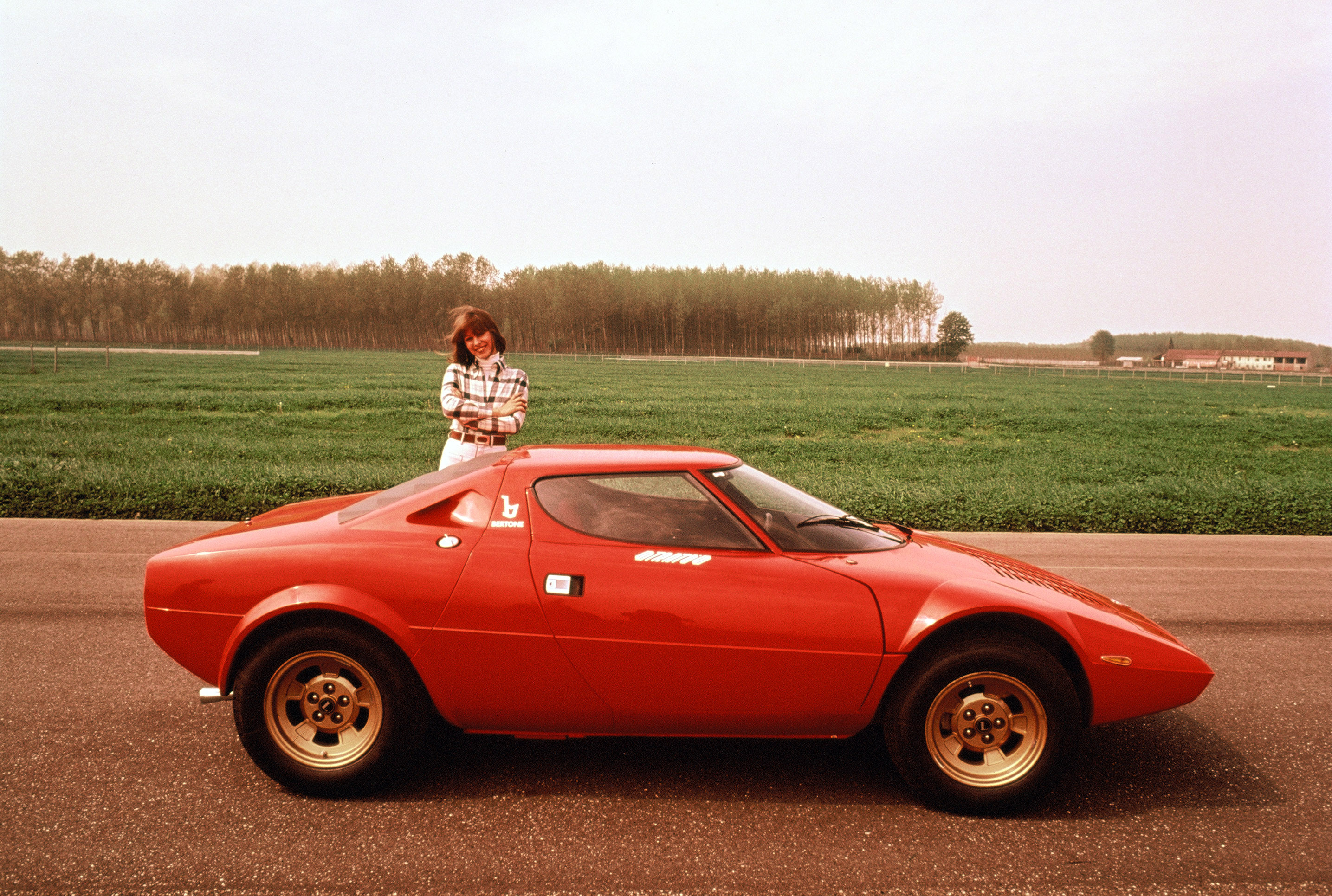 LHA084-Stratos-1973-1974