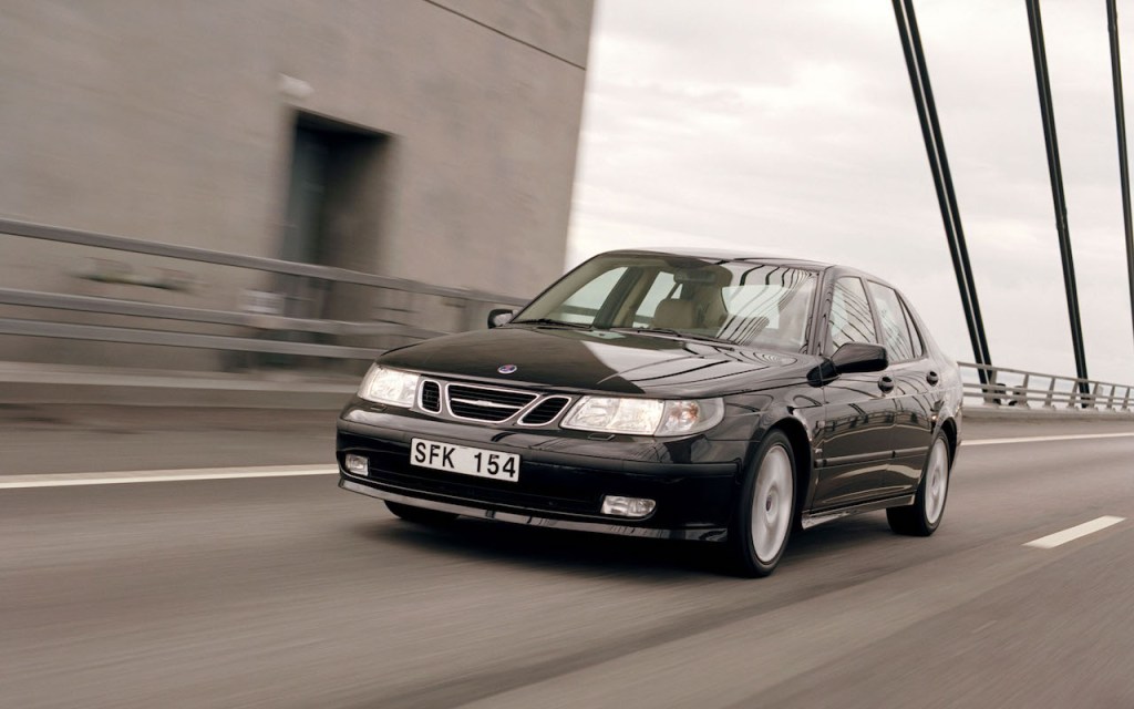 2000 사브 9-5&nbsp;에어로