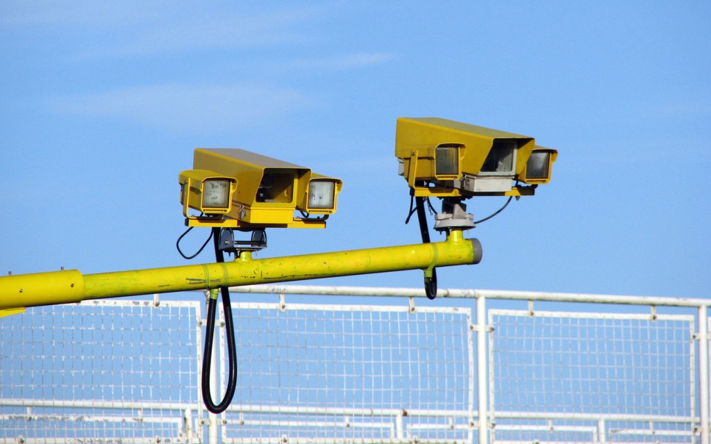 잔머리 굴려봐야 과속카메라 못&nbsp;피해