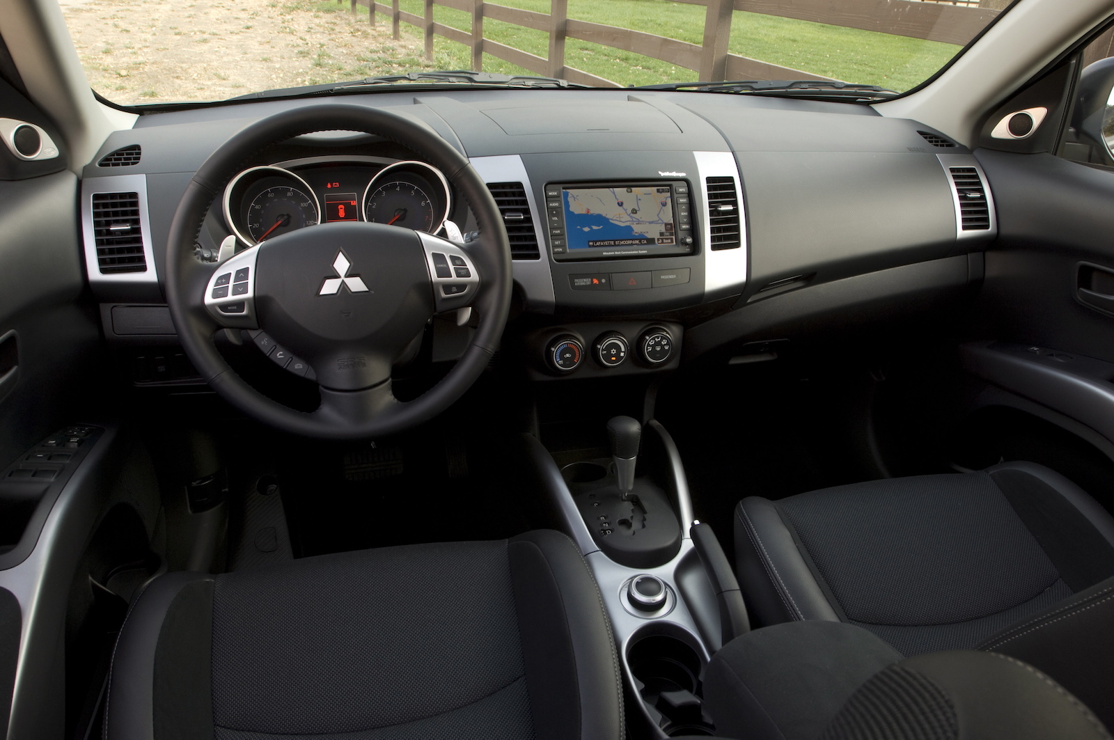 2008 Mitsubishi Outlander SE