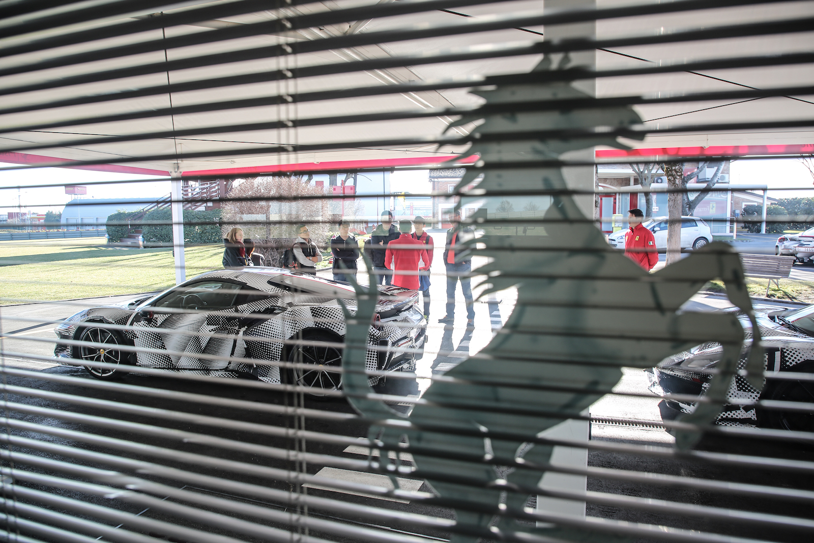 2018-Ferrari_488_Pista_SP-02