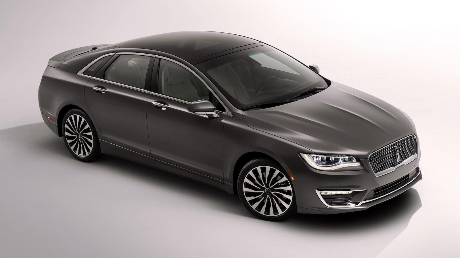 New 2017 Lincoln MKZ