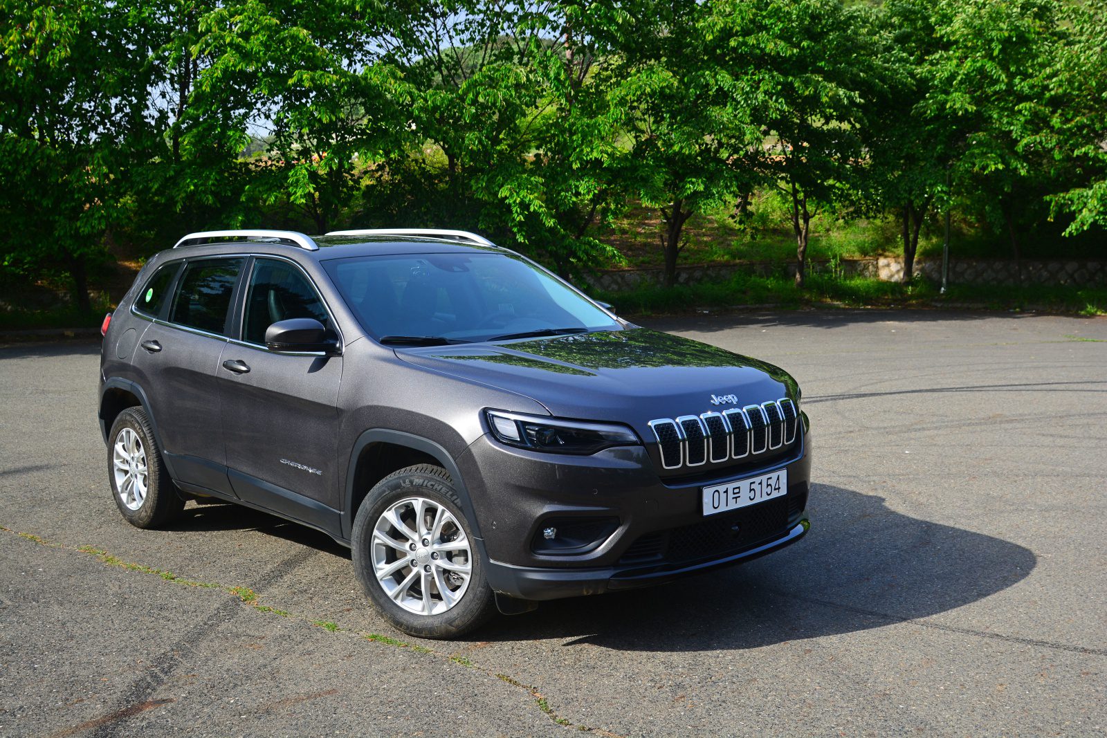 지프 체로키 론지튜드 하이 2.4 AWD