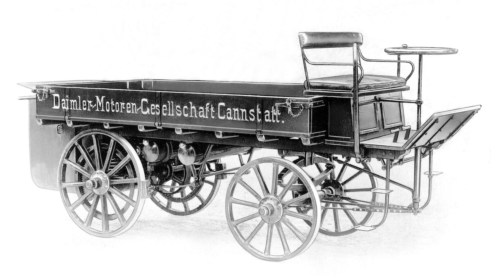 1896-Daimler_gasoline_truck-1