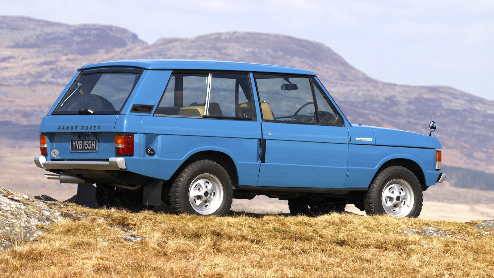 1970-LandRover_RangeRover-2