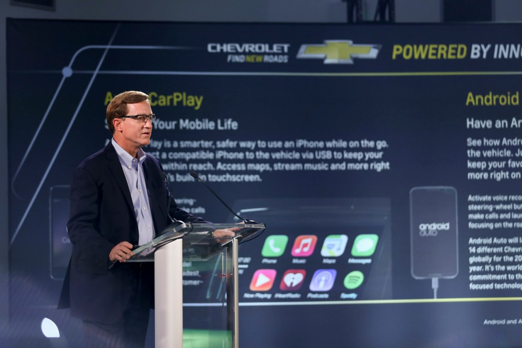 전기차 시대를 맞는 자동차 업체들의&nbsp;몸부림