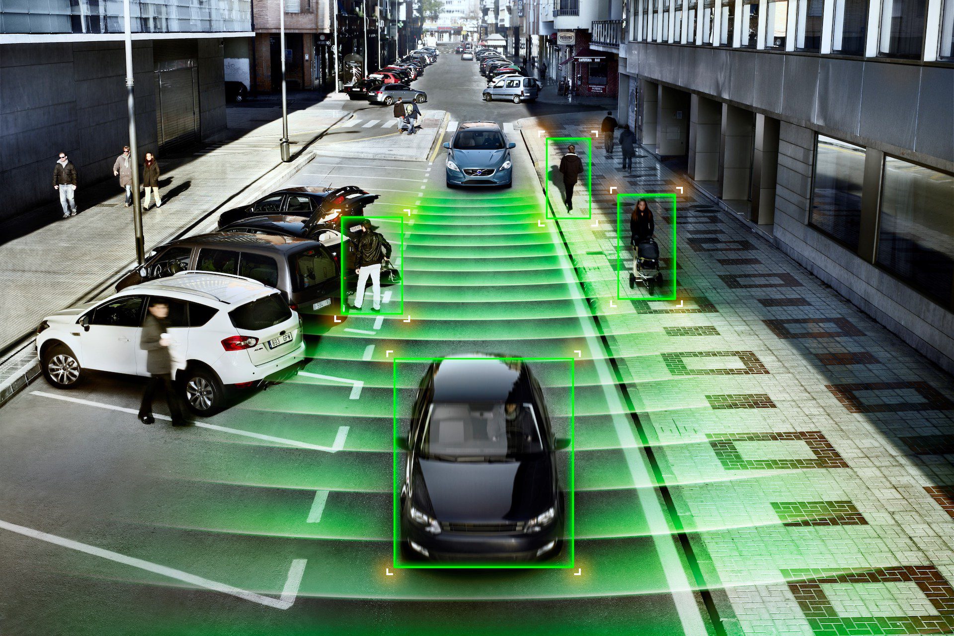 자동차 사고 회피 기술의 진화