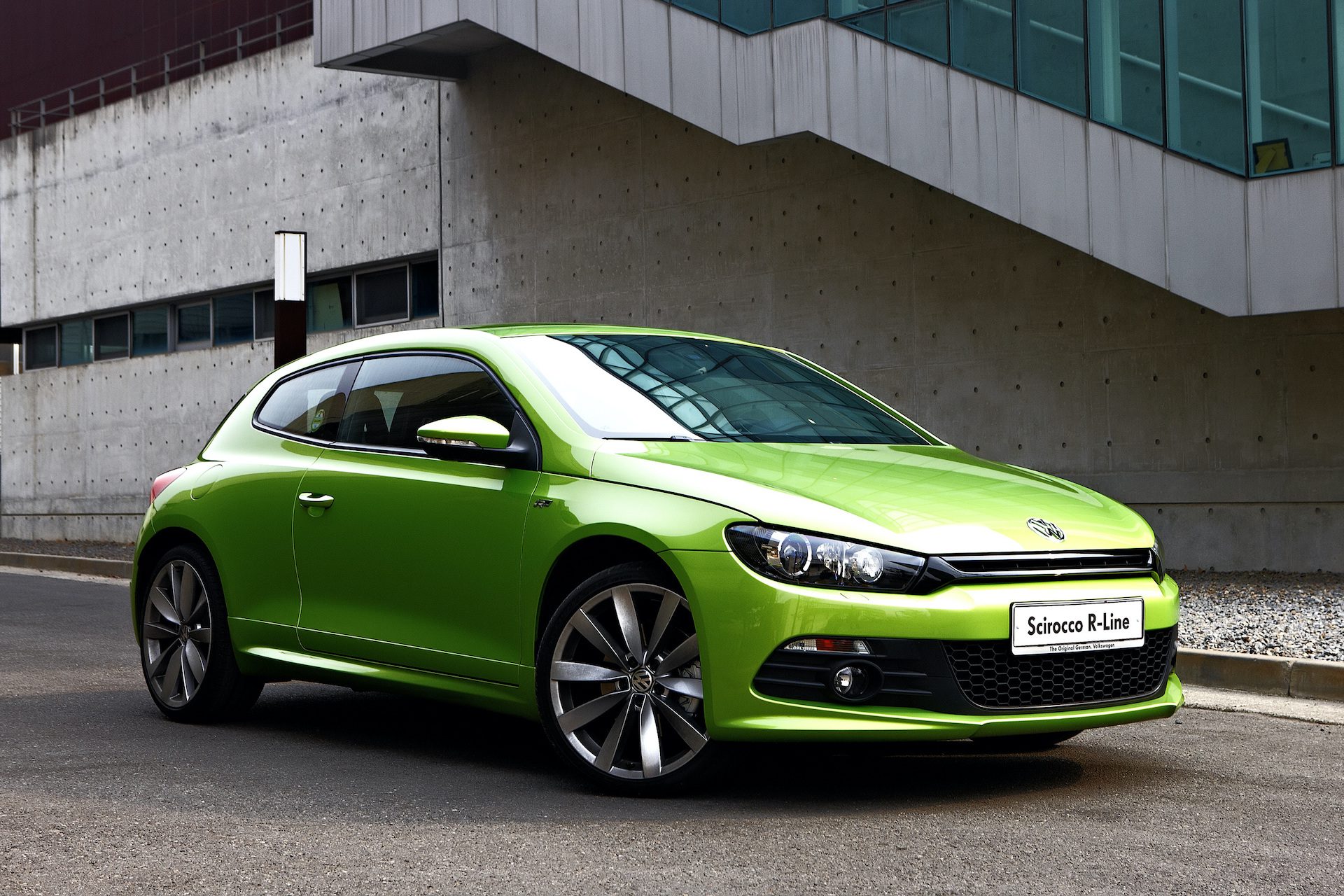 폭스바겐 시로코 2.0 TDI R-라인