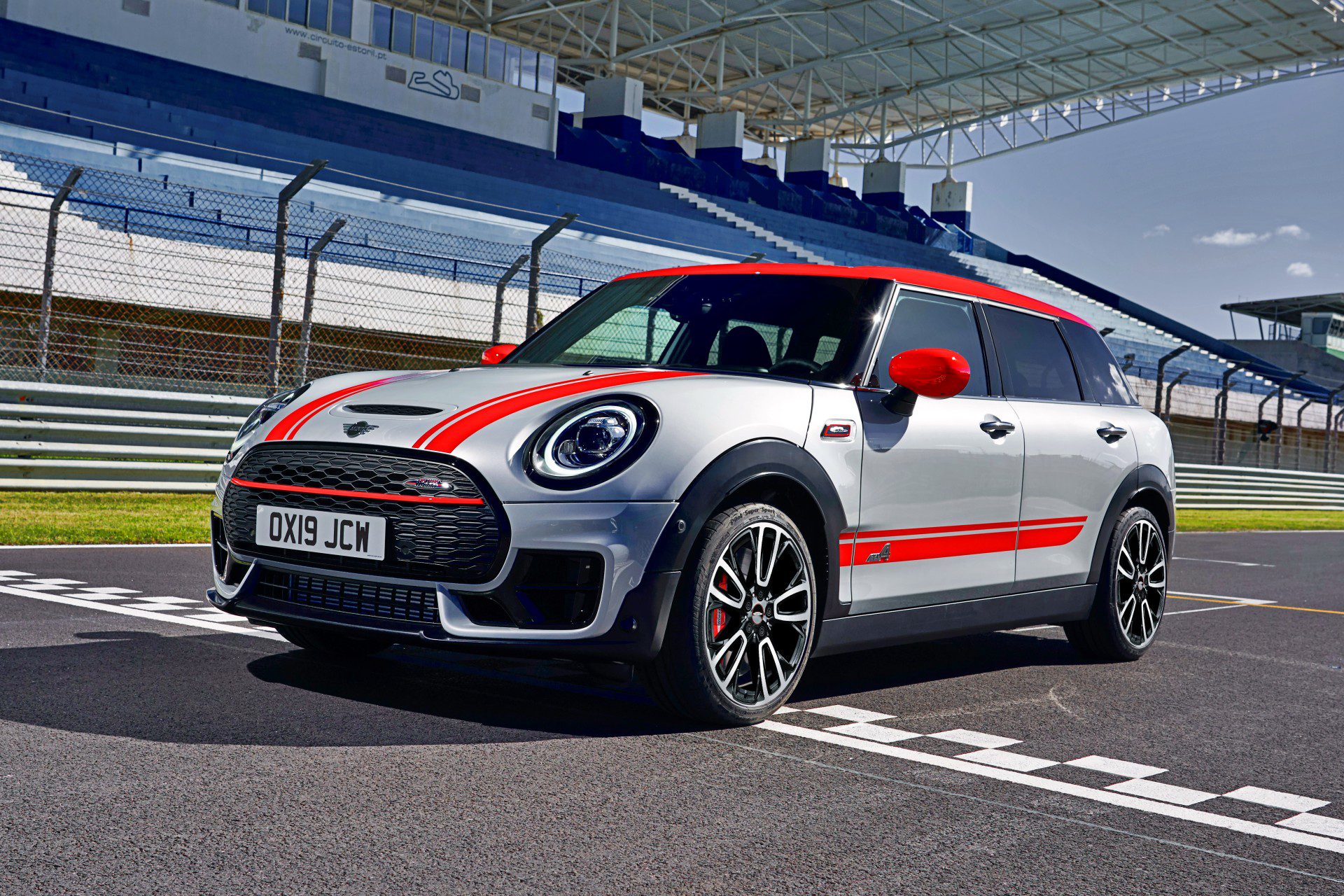 미니 JCW 클럽맨