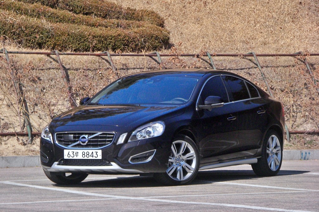 볼보 S60 T5