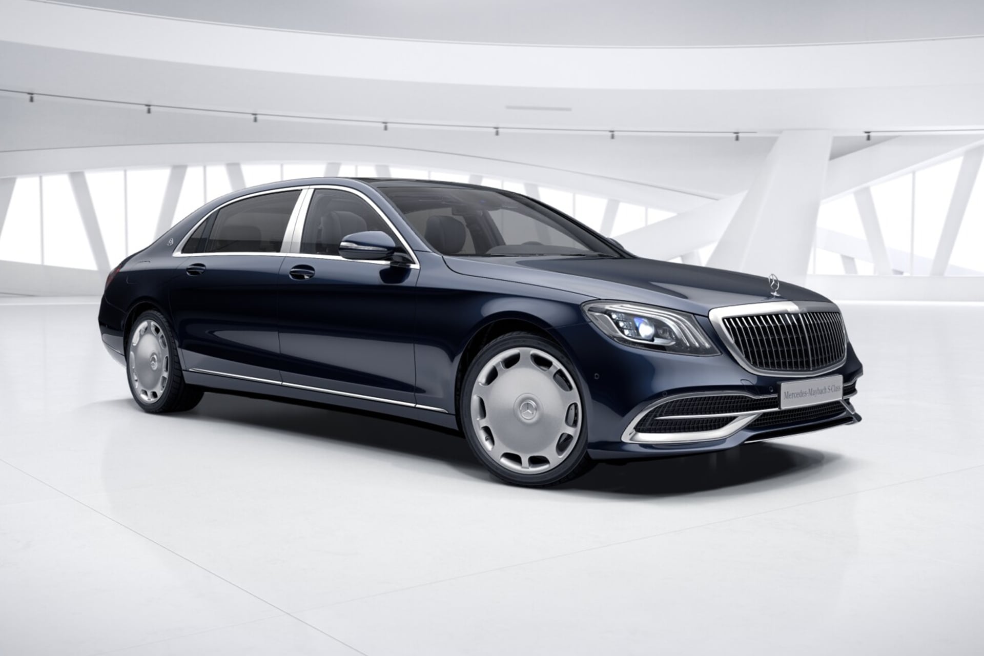 메르세데스-마이바흐 S 560 4매틱 스페셜 에디션 / S 650 풀만