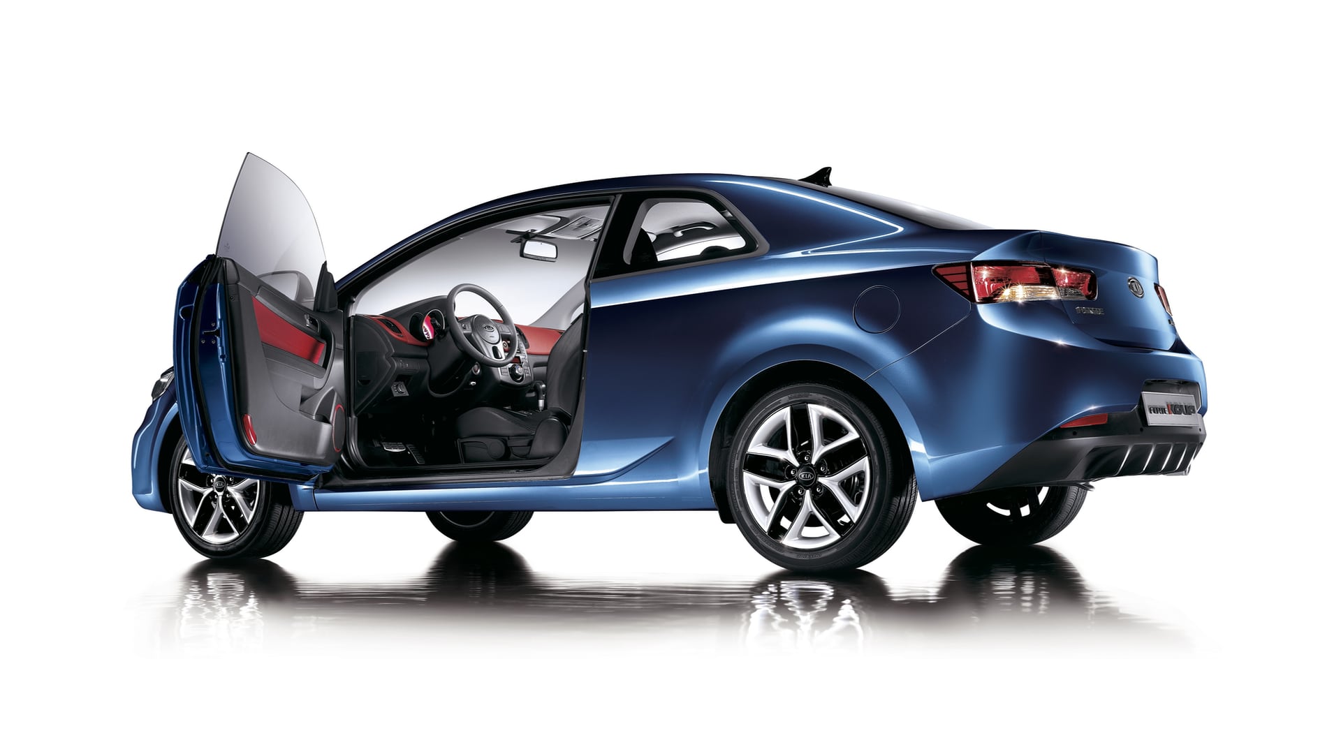 온 몸으로 말하는 스포티함, 쿠페