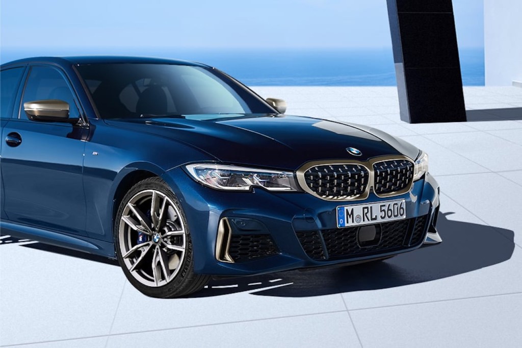 BMW M340i BMW 코리아 25주년 탄자나이트 블루&nbsp;에디션