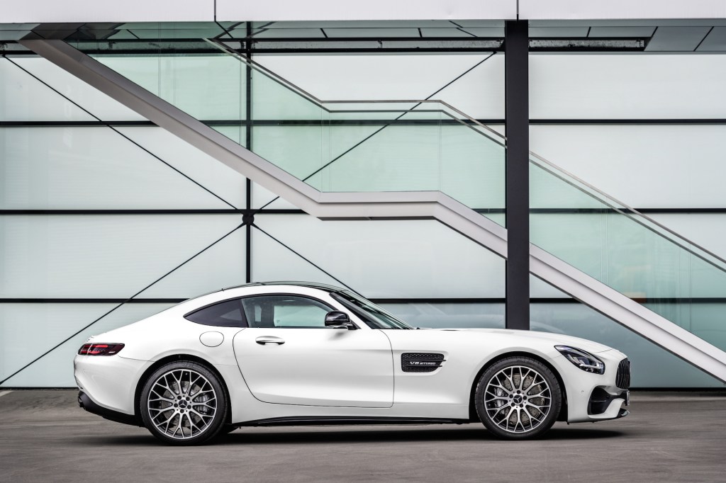 메르세데스-AMG 뉴 GT 2도어&nbsp;쿠페