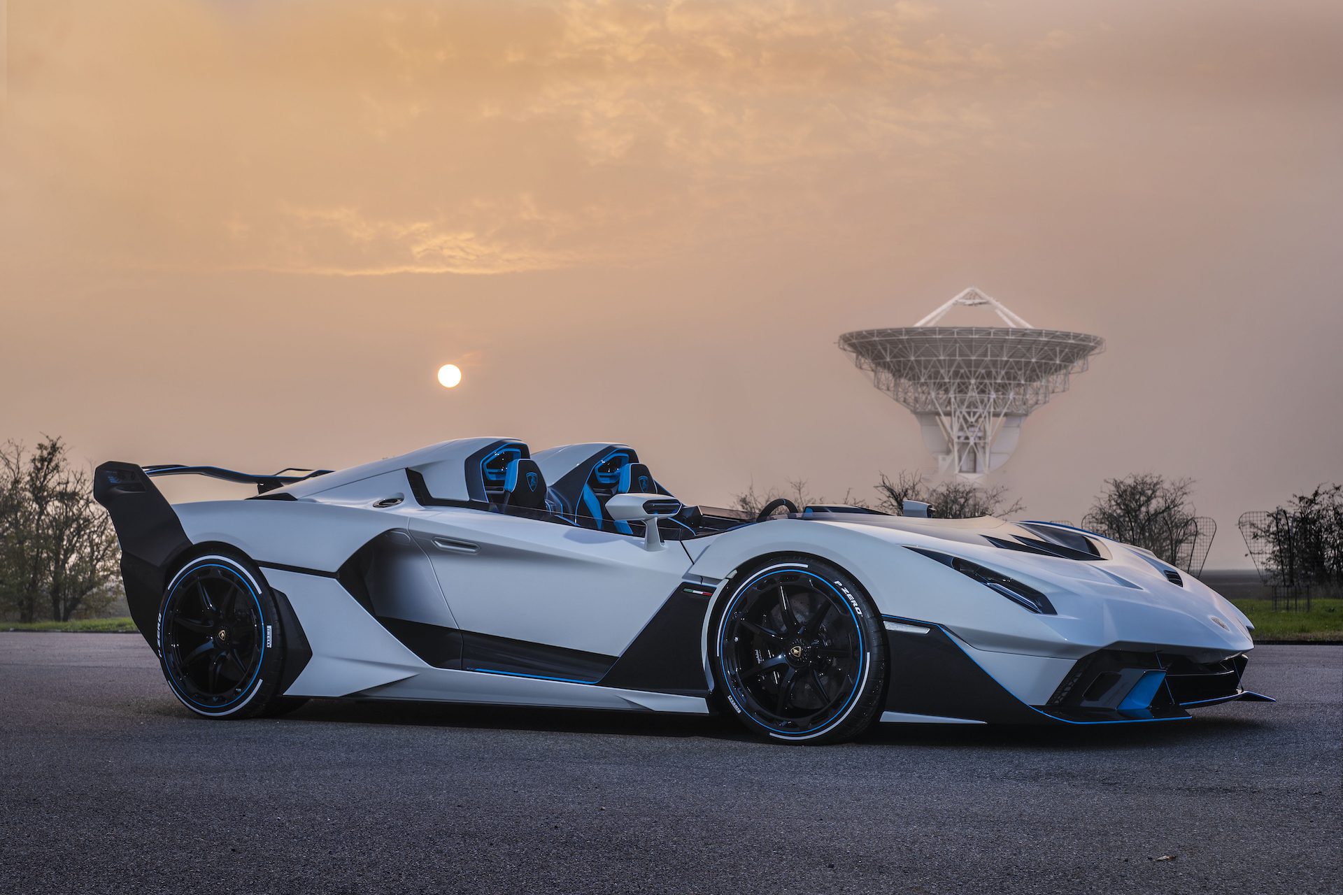 나라밖 뉴스 브리핑 (2020. 12. 17)