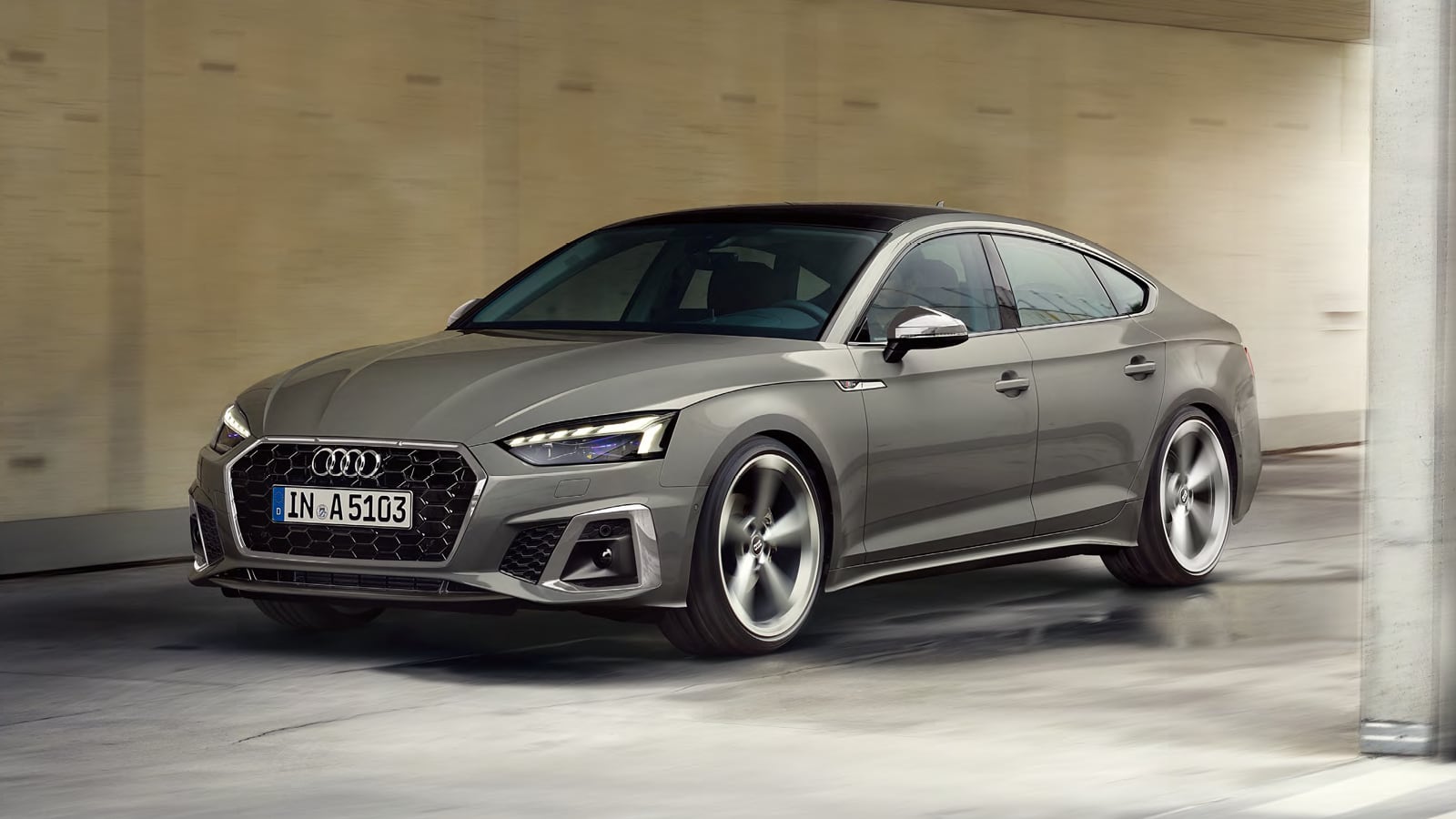 아우디 뉴 A5 스포트백 40 TFSI 콰트로