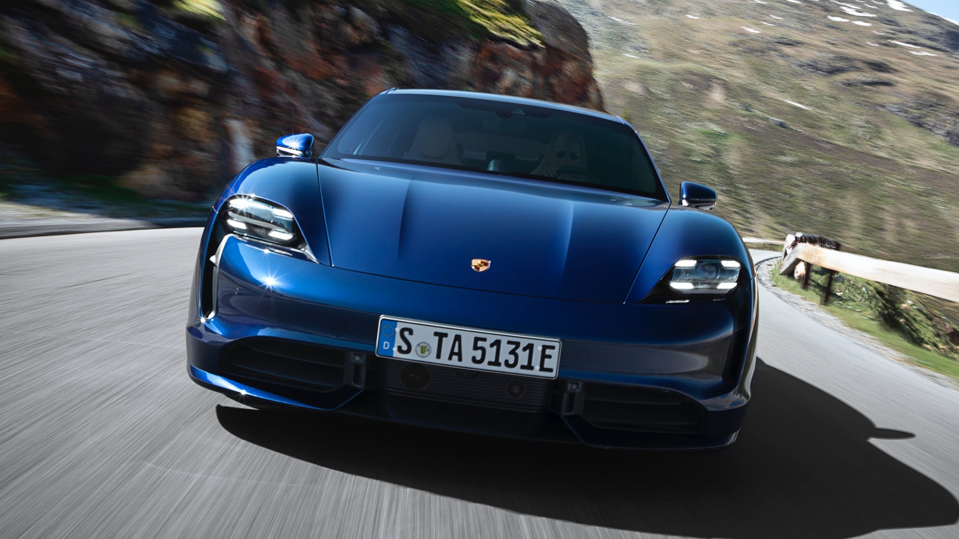 포르쉐 타이칸 터보