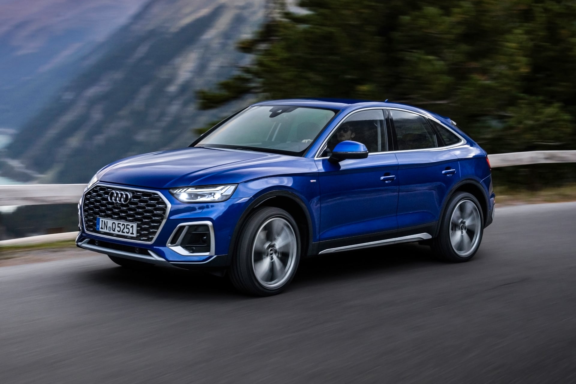 아우디 뉴 Q5 스포트백 40 TDI 콰트로