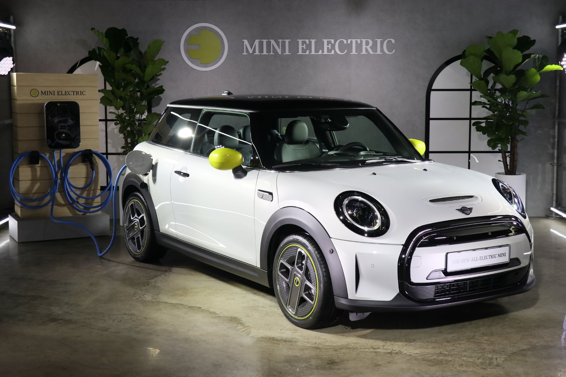 [첫 시승] 미니 일렉트릭 일렉트릭 트림