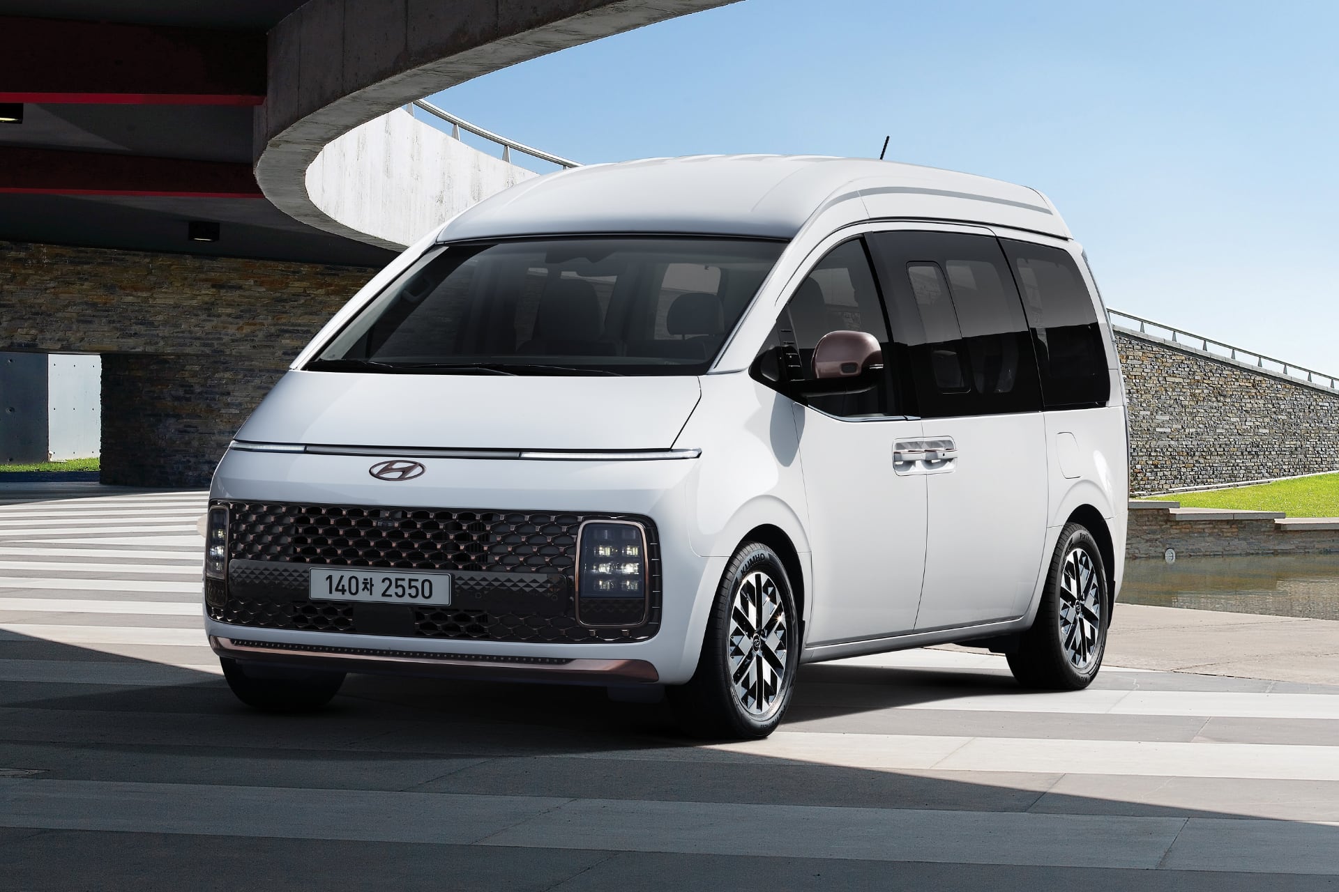 현대 스타리아 라운지 리무진 & 캠퍼