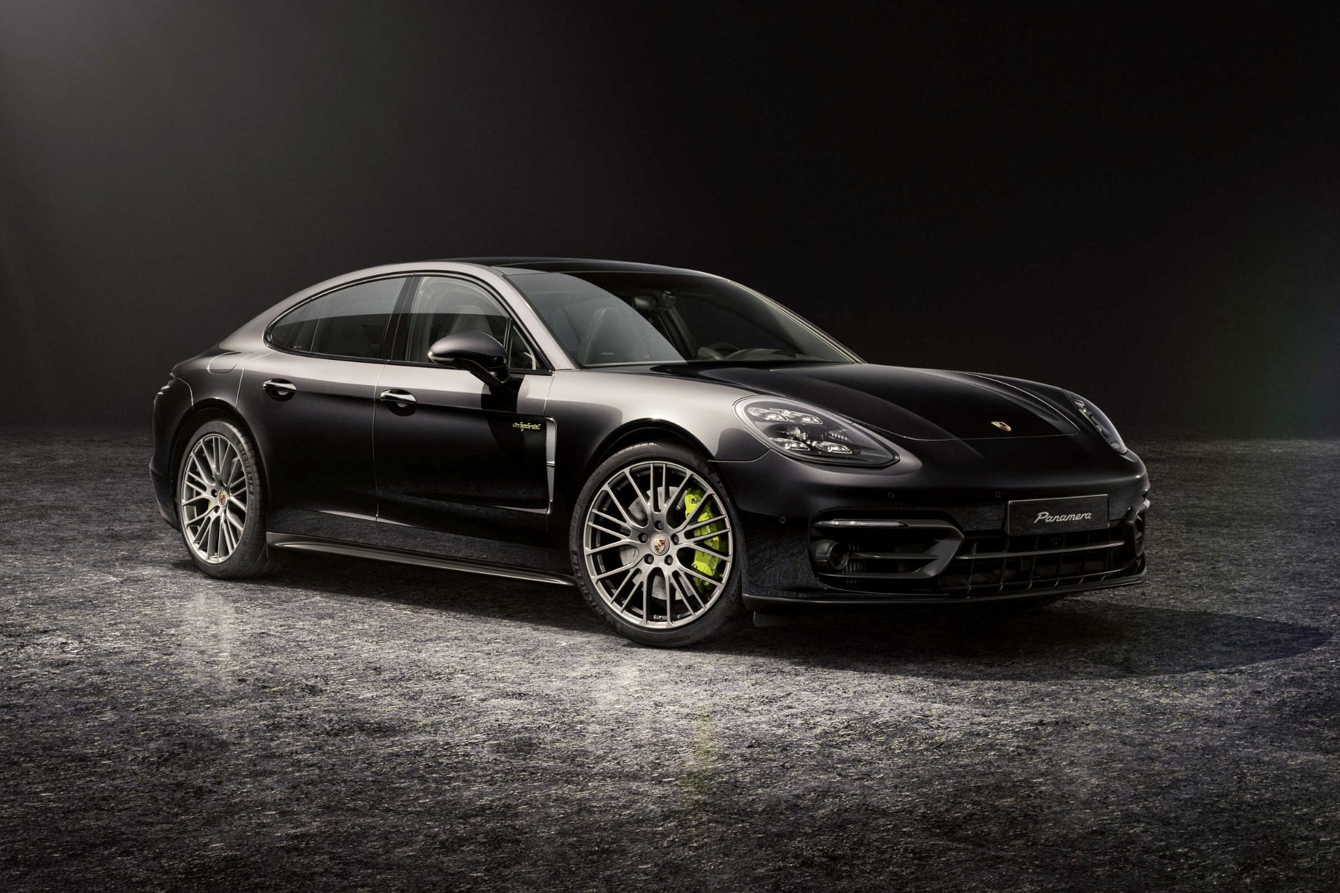 포르쉐 파나메라 플래티넘 에디션