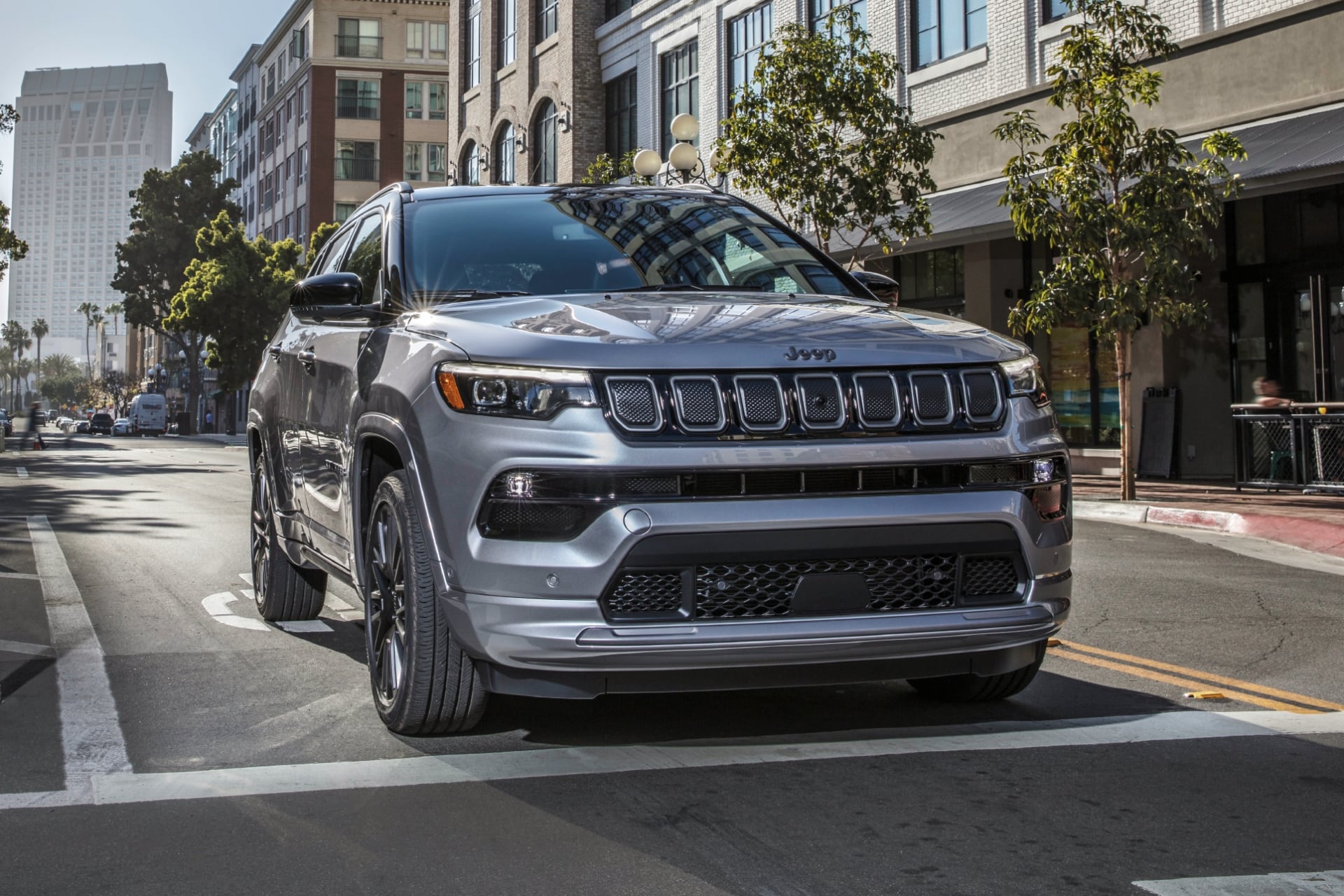 4년여 만의 업데이트=업그레이드? 지프 뉴 컴패스 출시