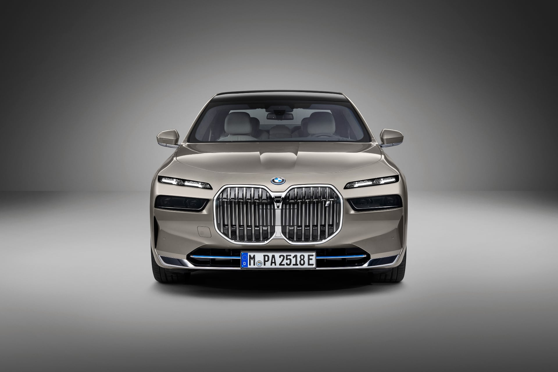 BMW, 뉴 7시리즈 사전 예약 온라인으로 실시