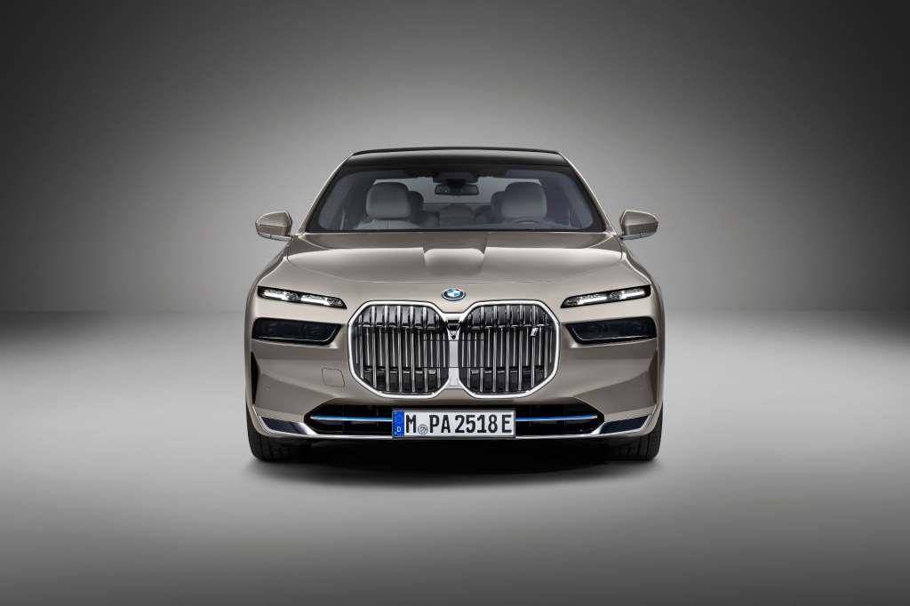 BMW, 뉴 7시리즈 사전 예약 온라인으로&nbsp;실시