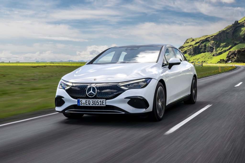 메르세데스-벤츠 코리아, 최대 471km 가는 전기 세단 ‘더 뉴 EQE’ 국내&nbsp;출시