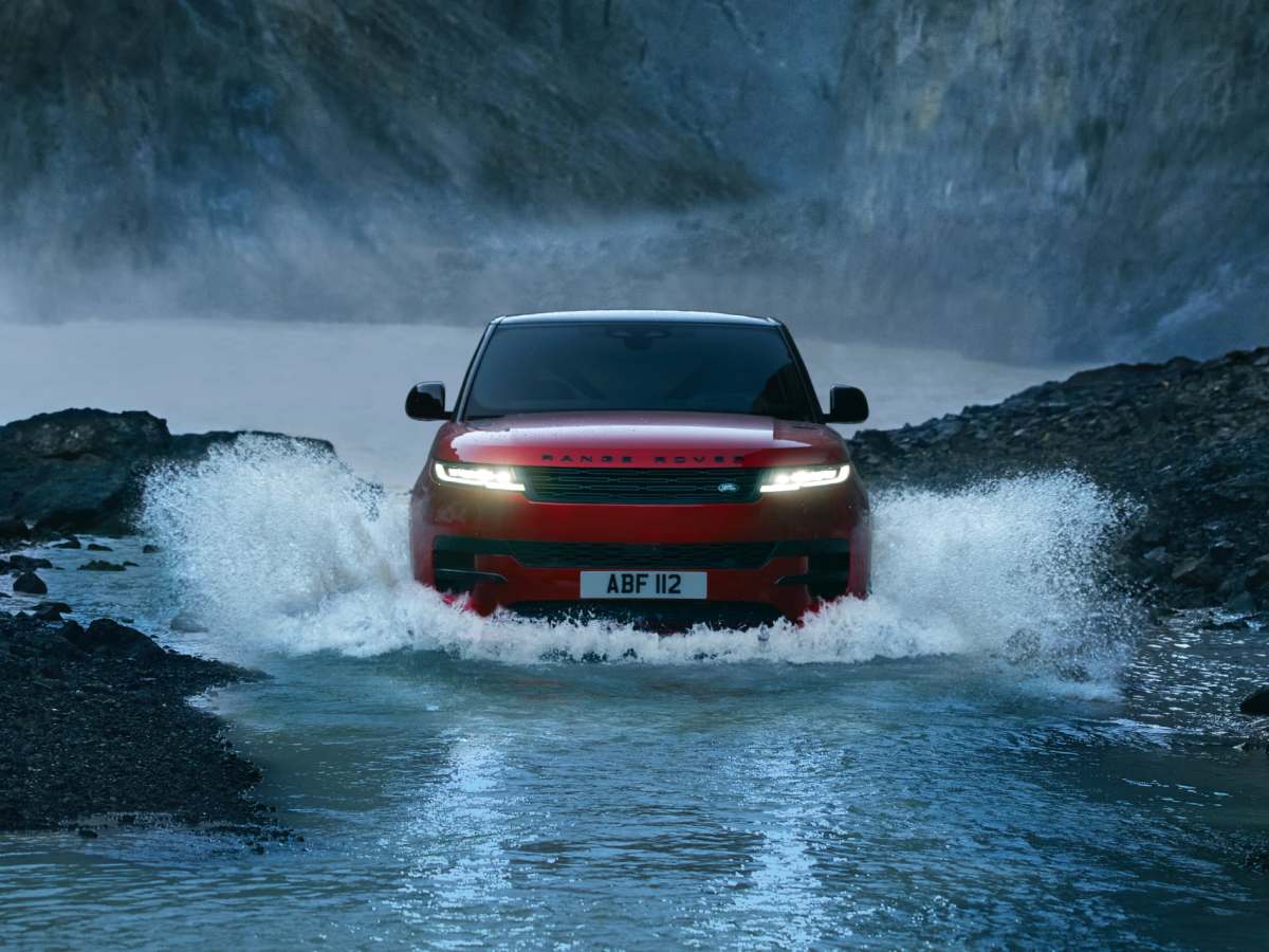 곧 국내 도로에서 볼 수 있다는 올 뉴 레인지로버 스포츠, 값은&nbsp;얼마?