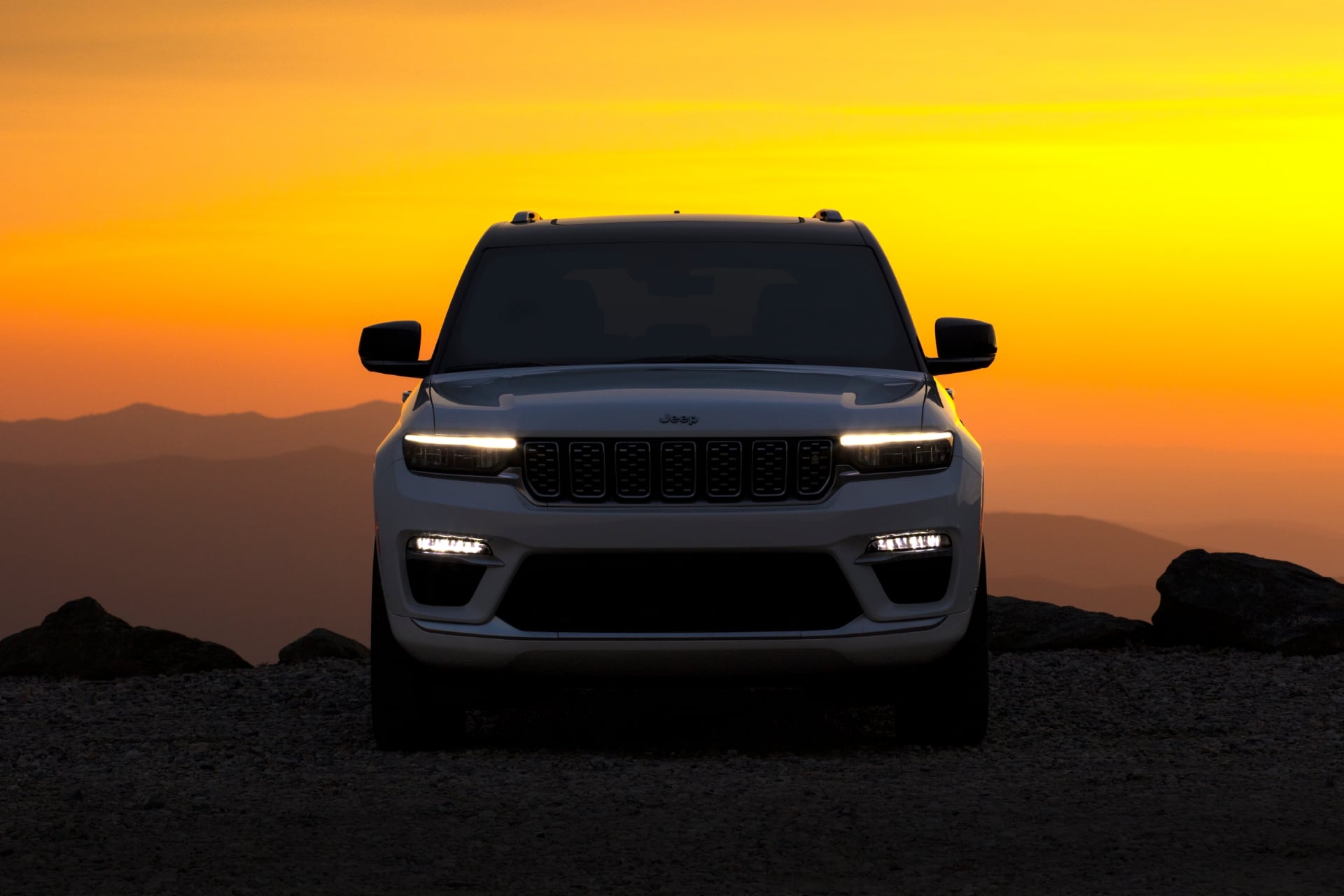 30년 전통의 플래그십 지프, 지프 올 뉴 그랜드 체로키 & 올 뉴 그랜드 체로키 4xe 사전 계약 시작