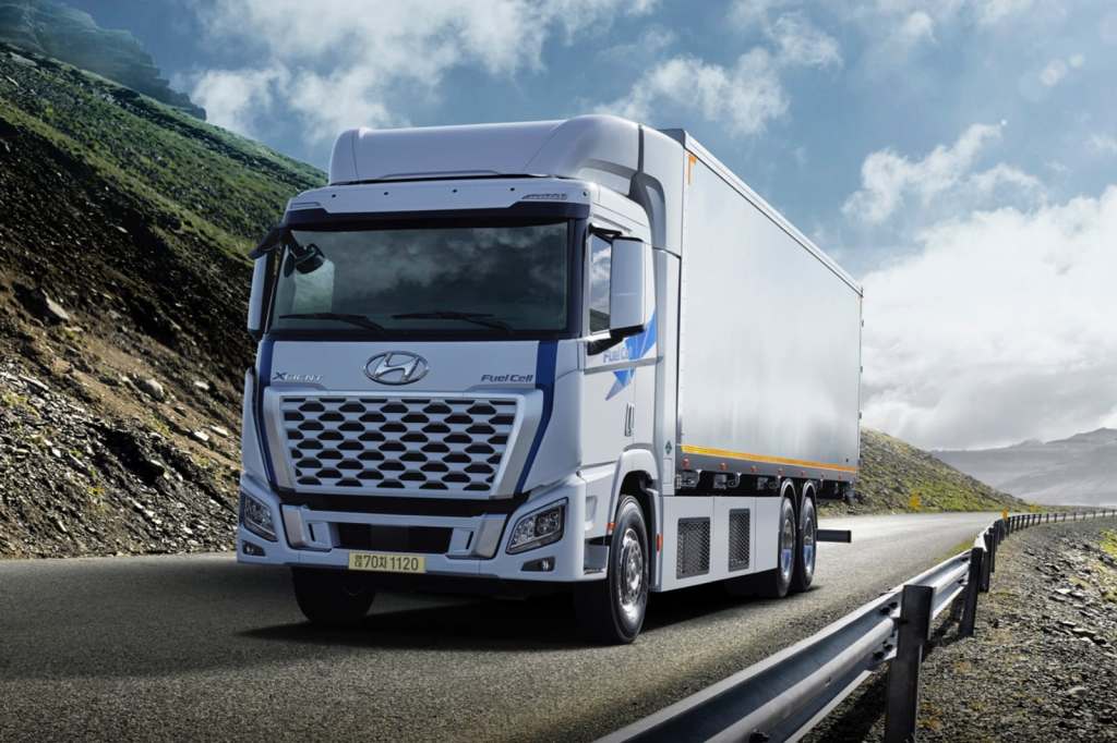현대자동차, 엑시언트 수소전기트럭 국내 판매&nbsp;개시