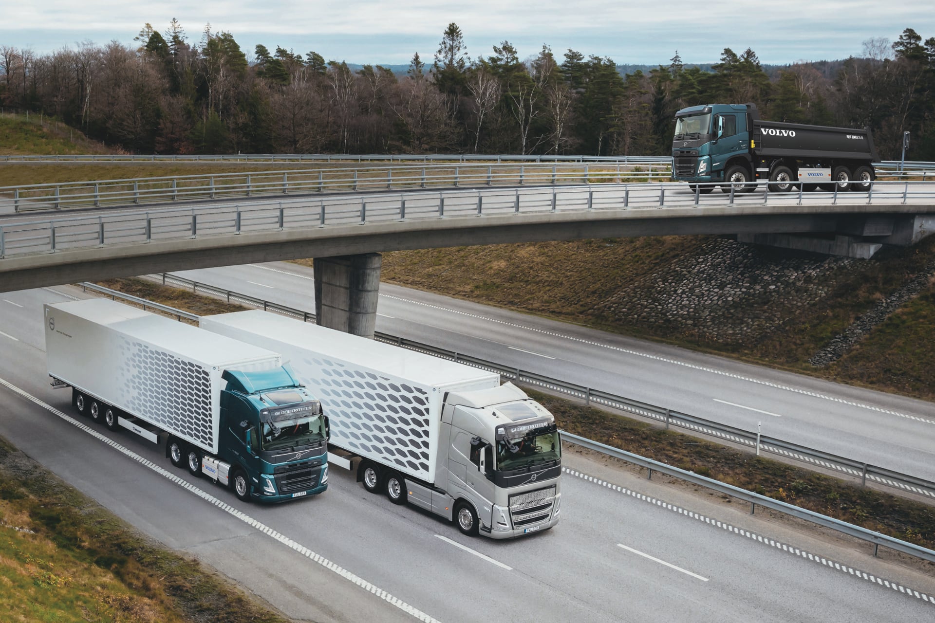 볼보트럭코리아, 연비 높이고 탄소 배출 줄인 신형 13L eSCR 엔진 모델 출시