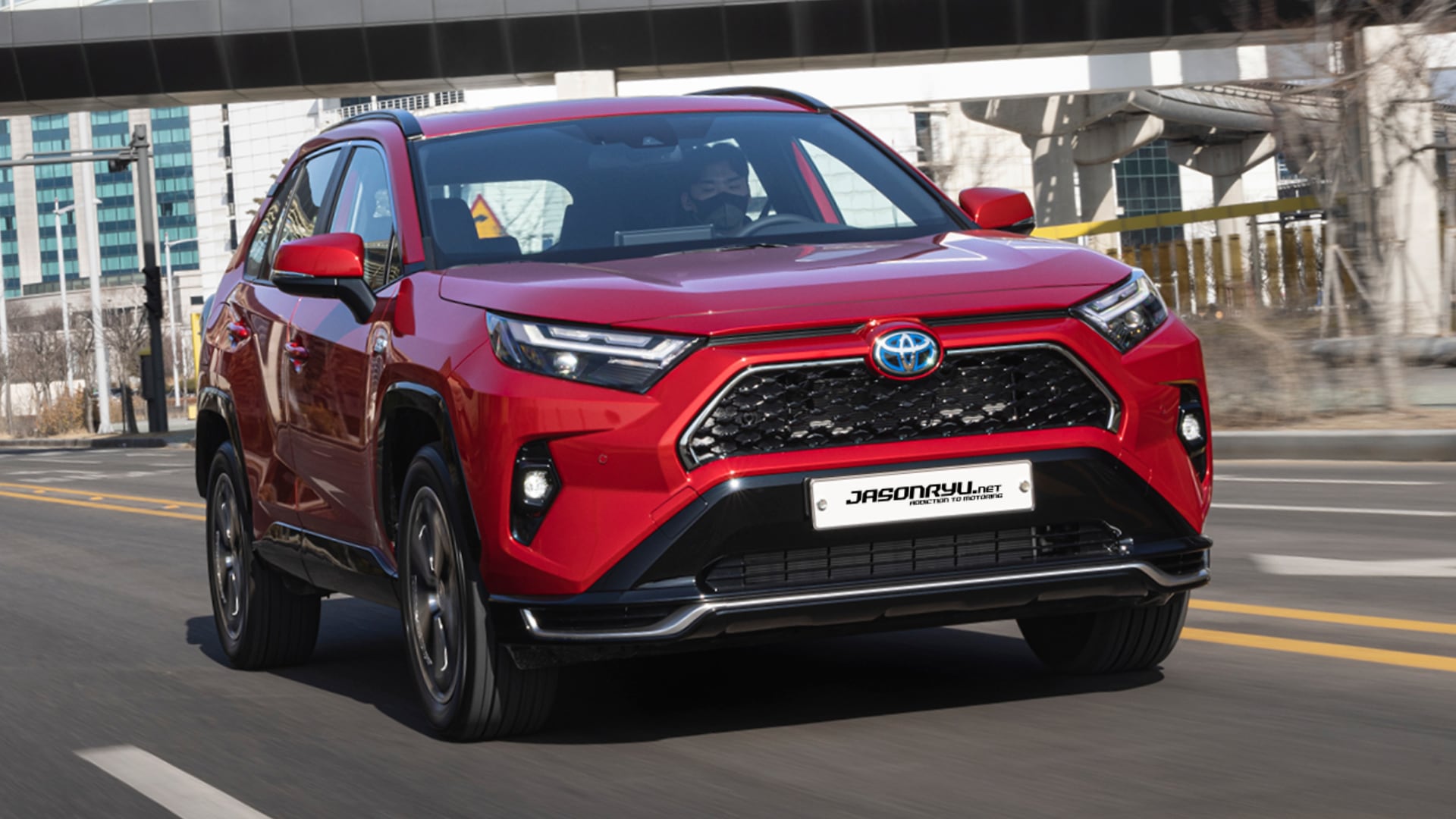 [시승 영상] 토요타 RAV4 PHEV – 체감할 수 있는 ‘하이브리드 플러스 알파’