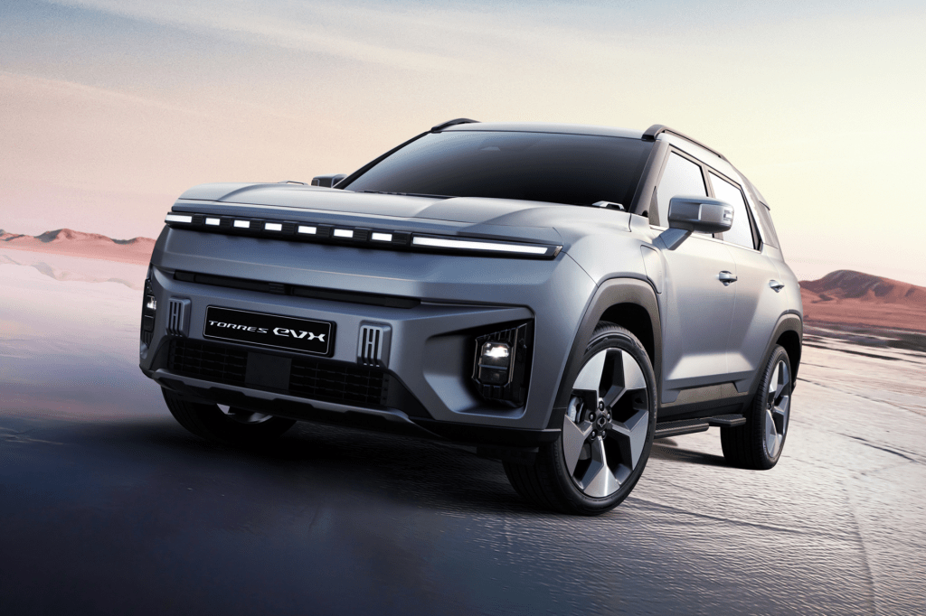 쌍용자동차, 서울모빌리티쇼에서 새 전기차 ‘토레스 EVX’&nbsp;선보인다