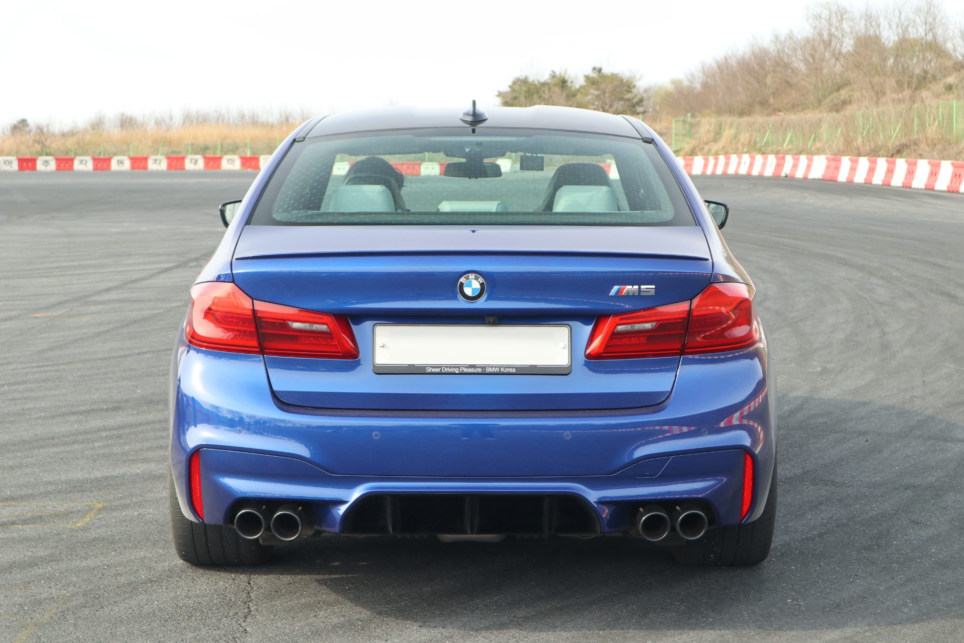 BMW M5 / 고출력 고성능 차 5 모델