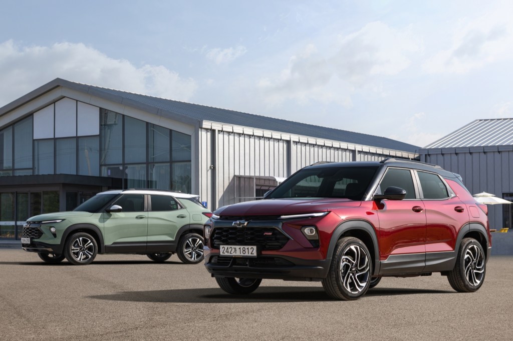 부분 변경으로 앞모습 날카로와지고 실내 달라진 쉐보레 더 뉴 트레일블레이저 판매&nbsp;개시