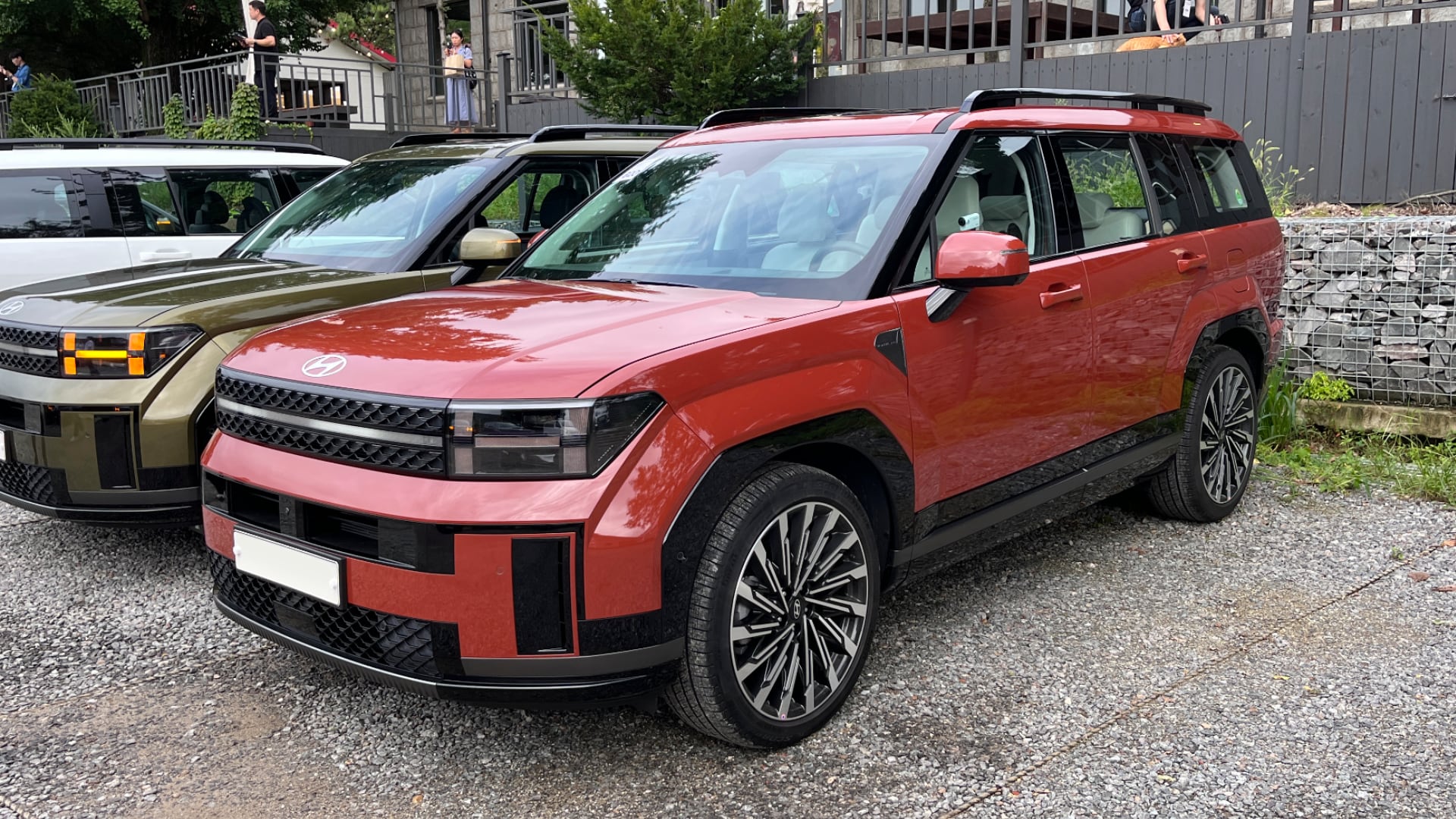 [영상 – 첫 시승] 현대 디 올 뉴 싼타페 2.5T 캘리그래피 – 생긴 것처럼 달린다…