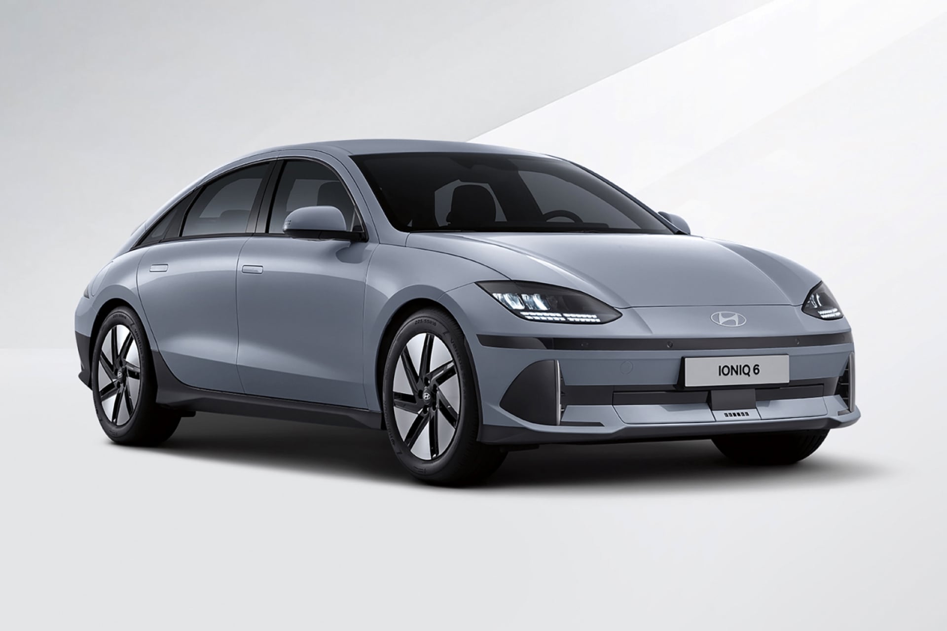 장비・트림・패키지 조정하고 기능 개선한 2024년식 현대 아이오닉 6 출시