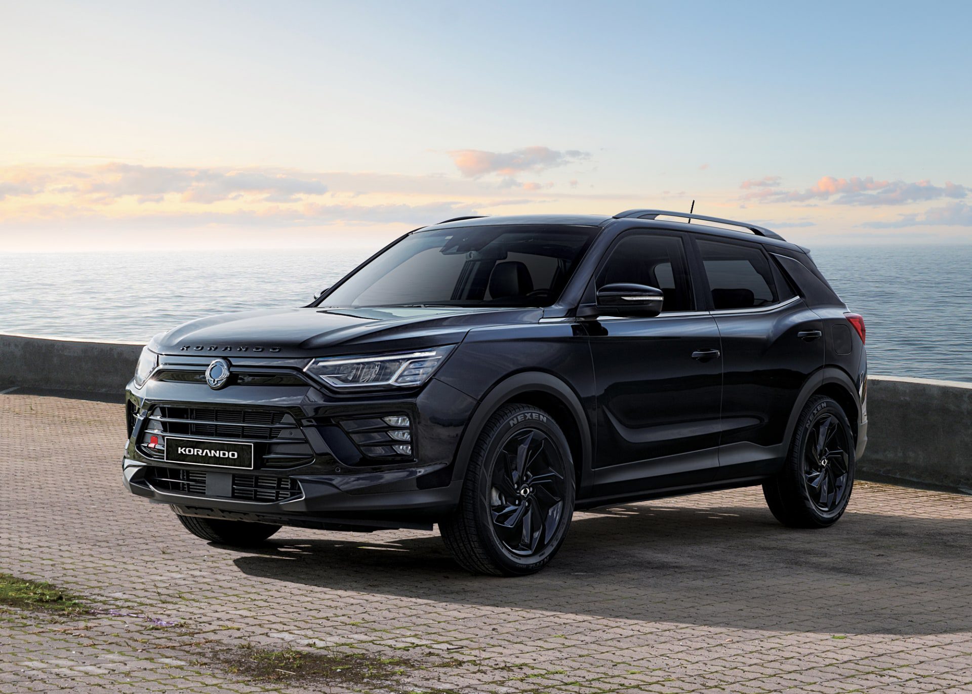 ‘블랙의 카리스마’ – KG 모빌리티 코란도 블랙 에디션 출시