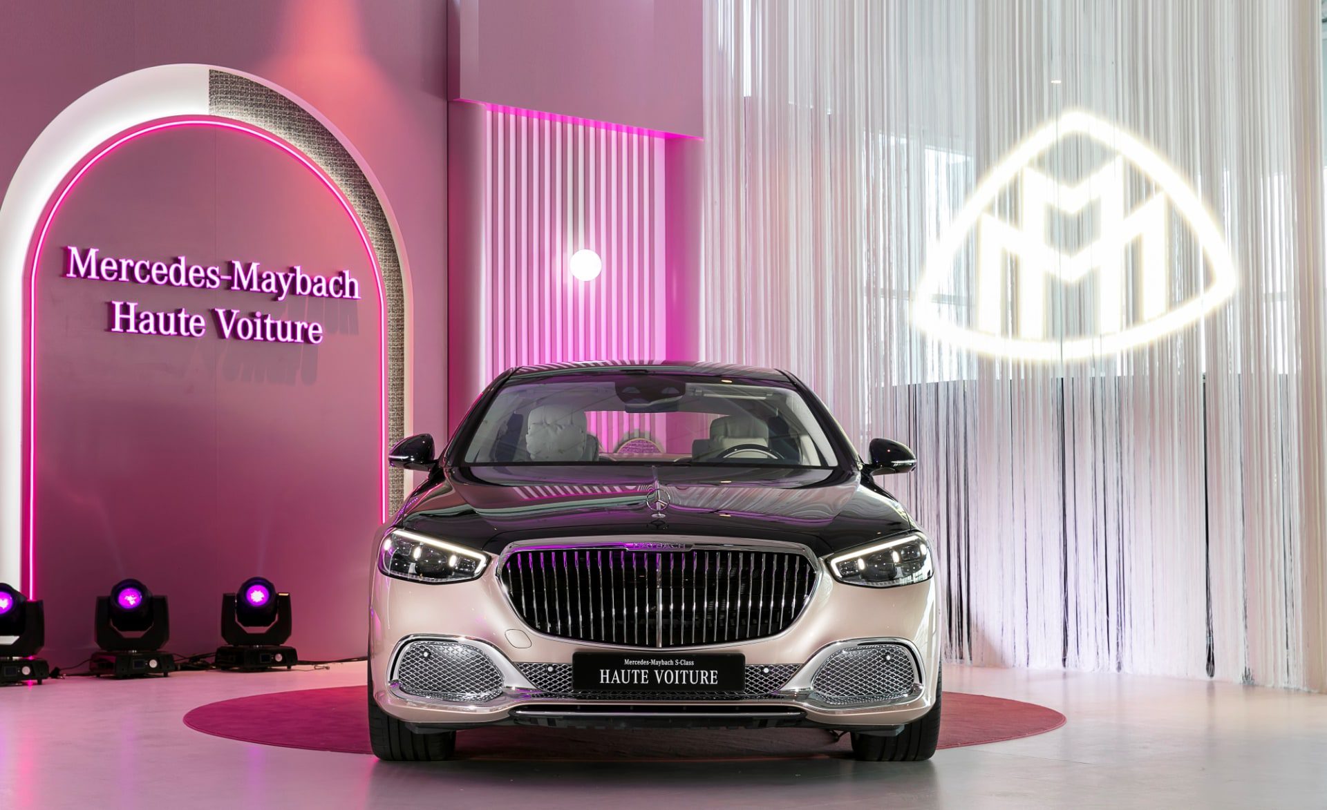 자동차에서 경험하는 ‘오뜨 꾸뛰르’의 매력 – 메르세데스-마이바흐 S 680 4MATIC 오뜨 부아튀르 에디션 국내에 20대 한정 판매