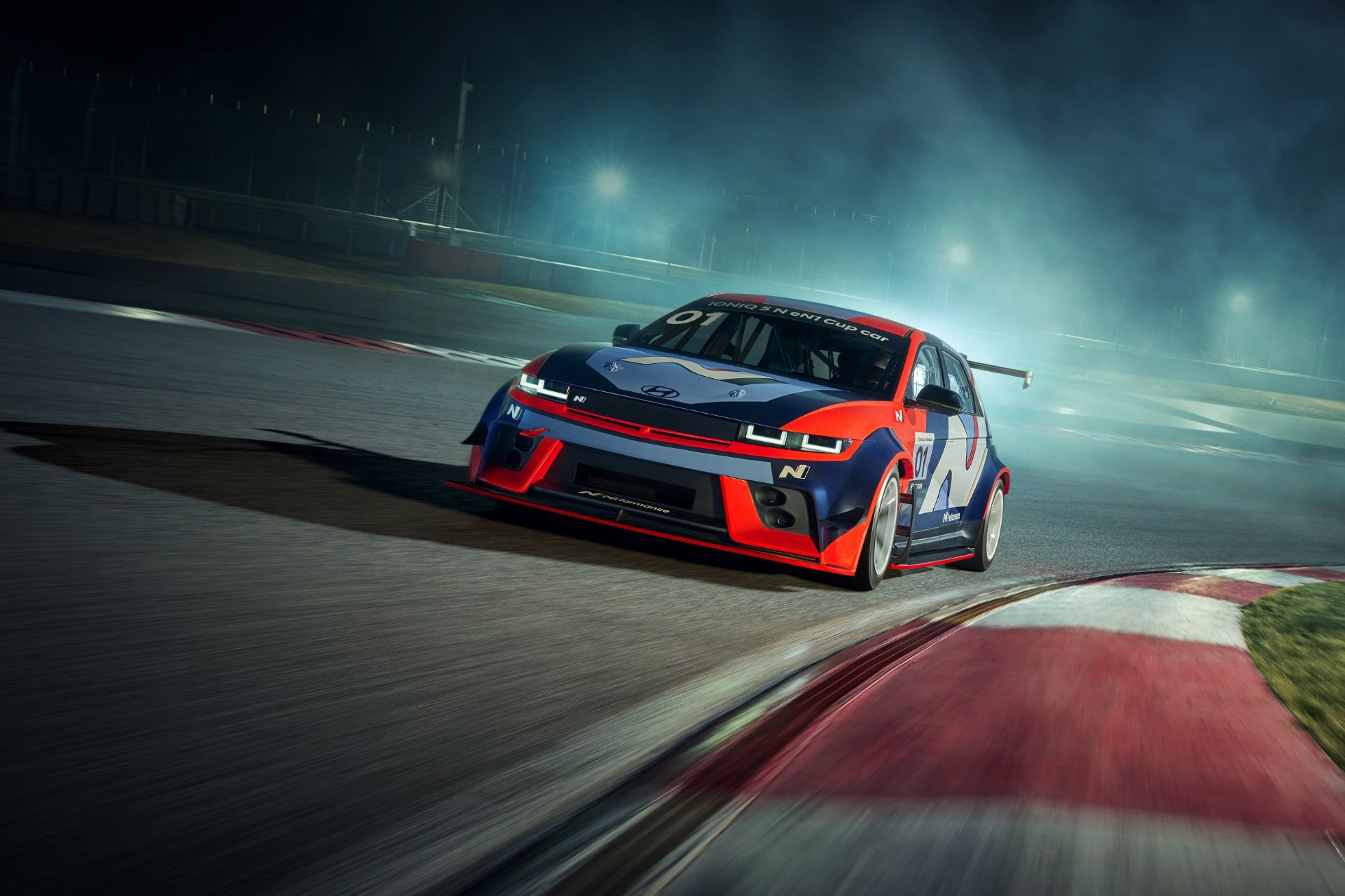 [새 차] 현대 아이오닉 5 N eN1 컵 카 – 아이오닉 5 N 기반 원메이크 경주용 차