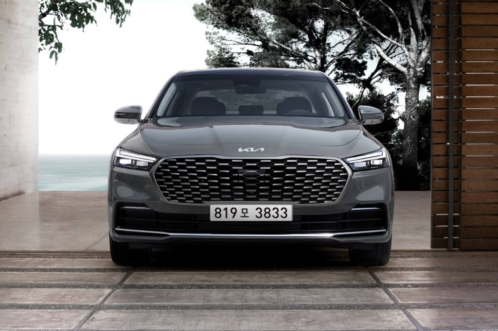 [새 차] 기아 The 2024 K9 – 내외장 디자인 손질하고 새 편의 사항&nbsp;추가해