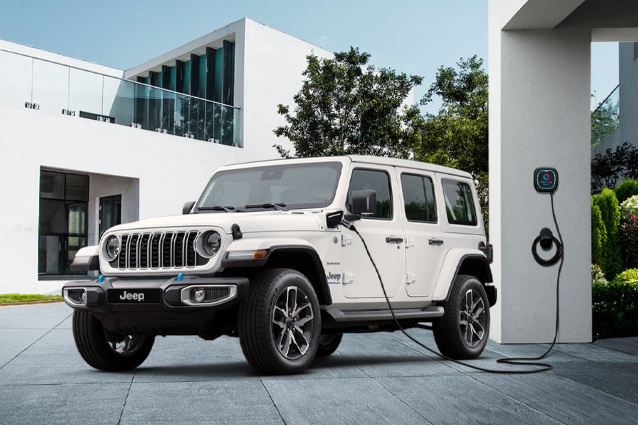 [새 차] 지프 더 뉴 랭글러 4xe – 부분변경한 랭글러의 플러그인 하이브리드 모델