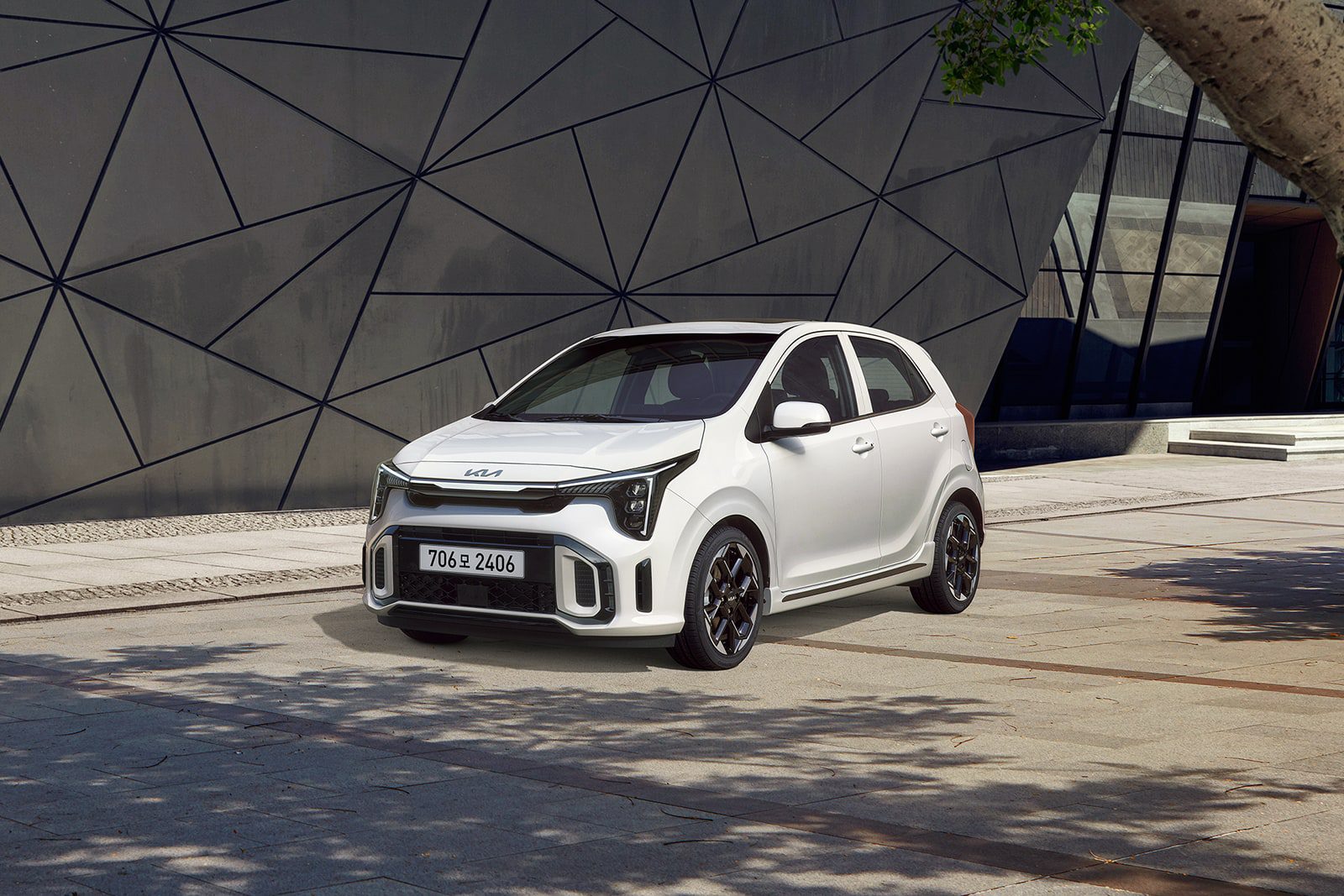 [새 차] 2024년형 기아 모닝 – 스포티한 스타일의 GT 라인 트림 추가하고 일부 트림 장비 보강해