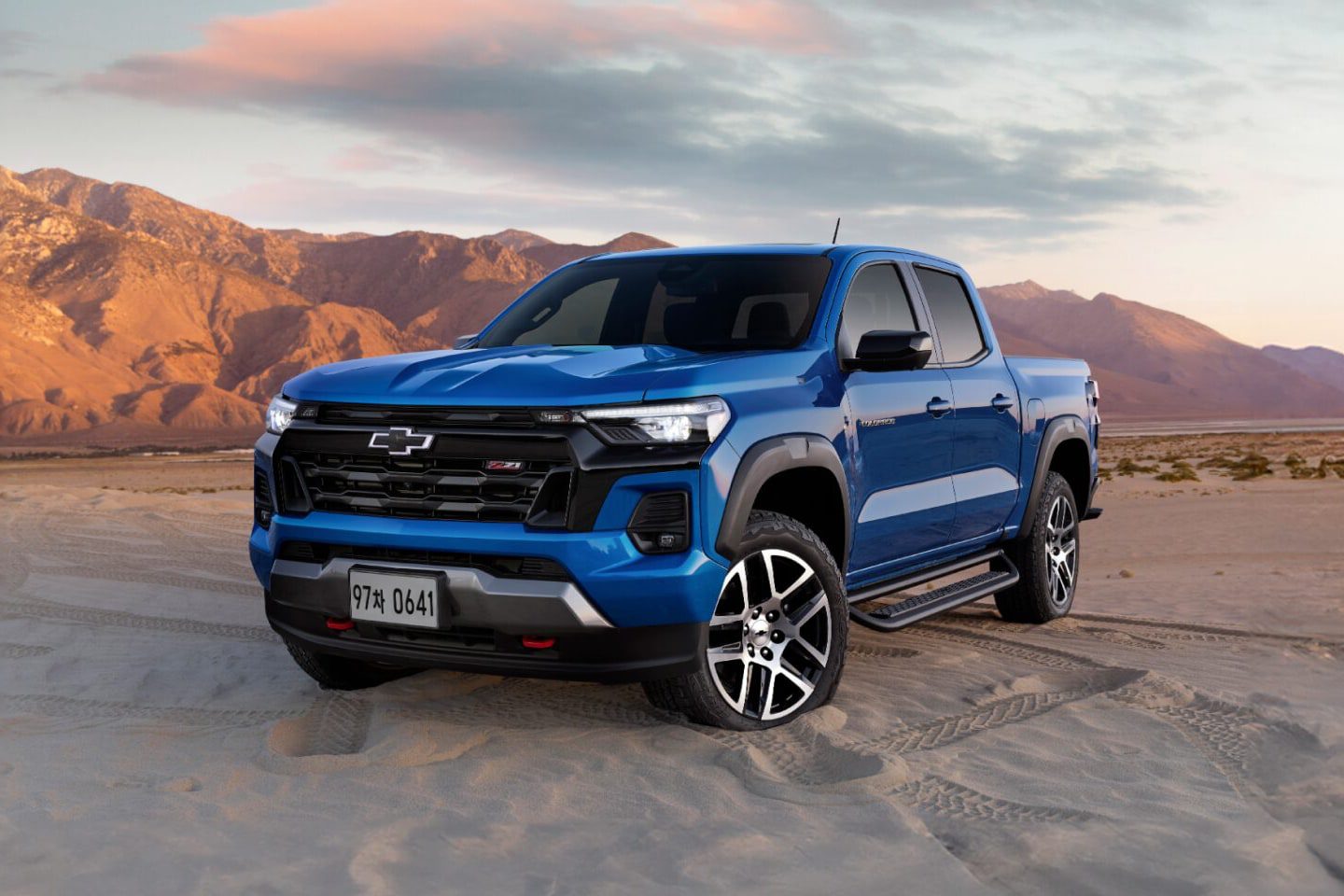 [뉴스 코멘터리] 국내 판매 시작한 새 쉐보레 콜로라도… 그런데 값이?