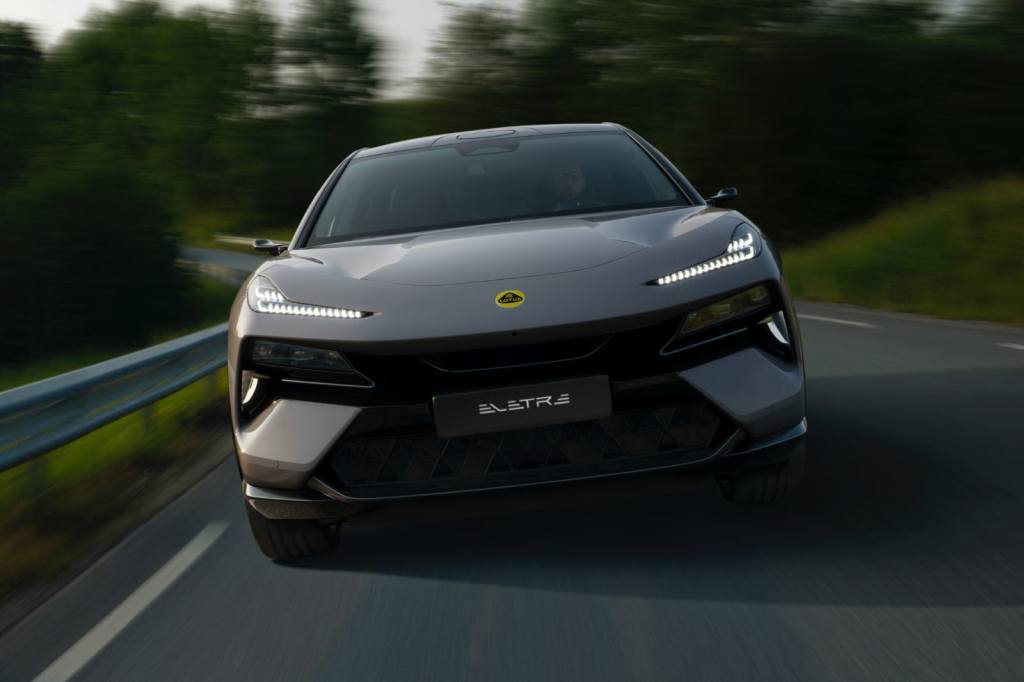 [새 차] 로터스 엘레트라 – 고성능 전기 SUV, 상위 모델에 이어 기본 모델&nbsp;출시