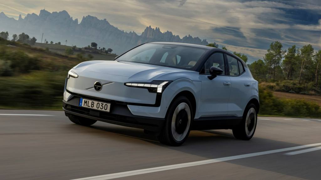 [출고임박] 볼보 EX30 – 1분기 중 출고 지연에 종지부, 브랜드 성장 견인차&nbsp;될까