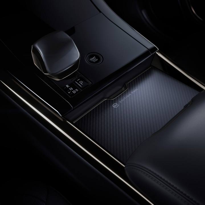 2025 레인지로버 스포츠 SV 에디션 투 / 2025 Range Rover Sport SV Edition Two