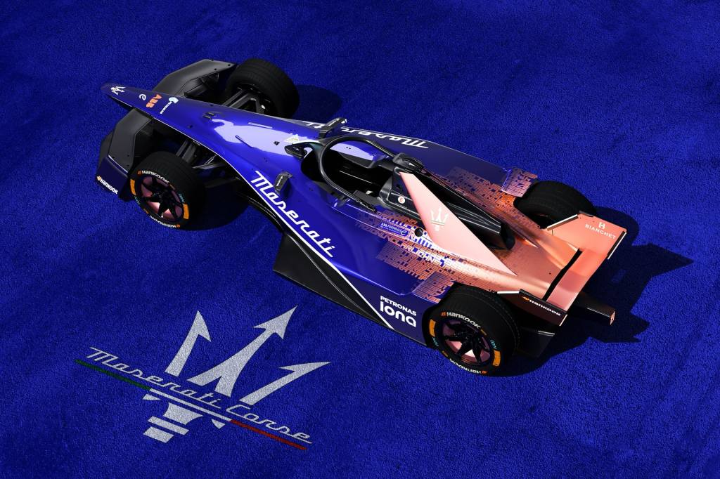 [링크] 류청희의 젠틀맨 드라이버 – 110년 굴곡의 역사… 마세라티는 멈추는 법을&nbsp;모른다